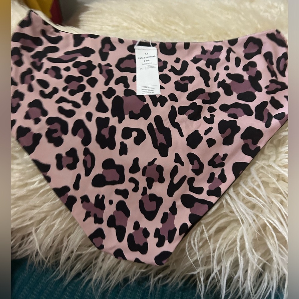 CUPSHE Reversible Bikini Bottom/ M New w. Tags!!